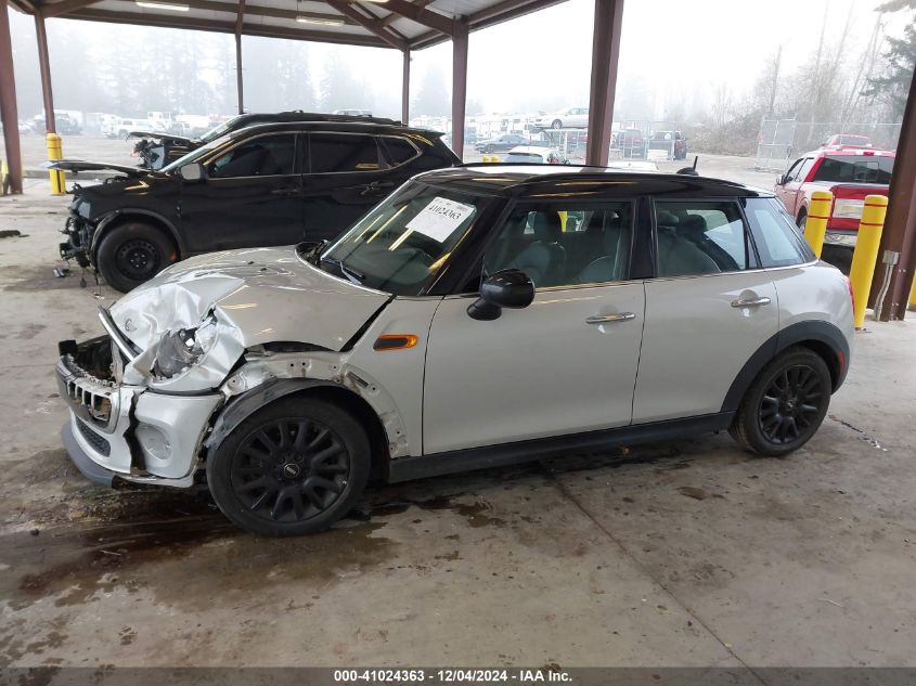 2015 Mini Hardtop Cooper VIN: WMWXS5C55FT827848 Lot: 41024363