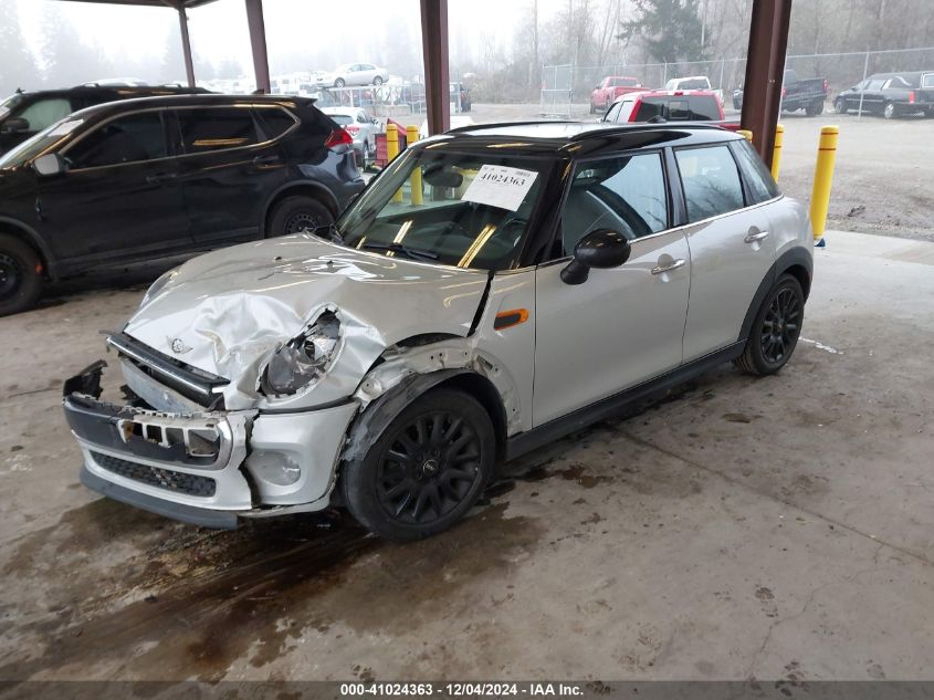 2015 Mini Hardtop Cooper VIN: WMWXS5C55FT827848 Lot: 41024363