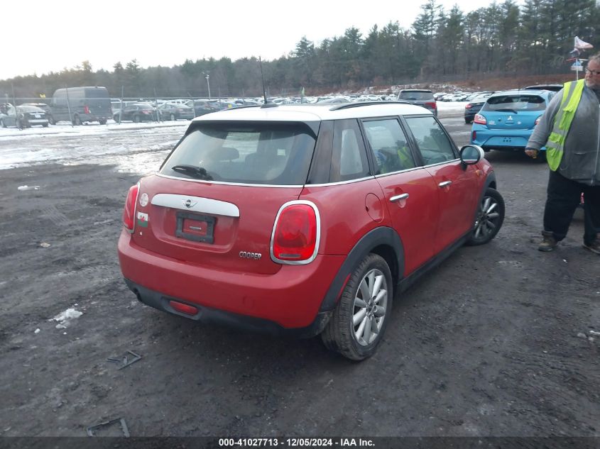 2015 Mini Hardtop Cooper VIN: WMWXS5C55FT832127 Lot: 41027713