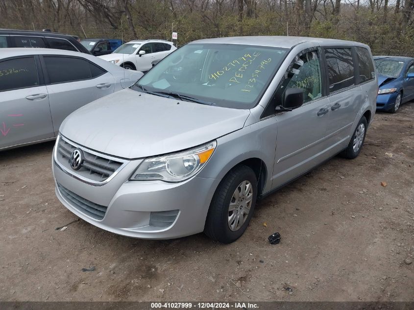 2011 Volkswagen Routan S VIN: 2V4RW4DG9BR717418 Lot: 41027999