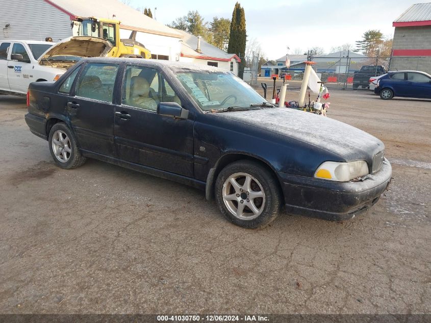 1999 Volvo S70 VIN: YV1LS55AXX1565196 Lot: 41030750