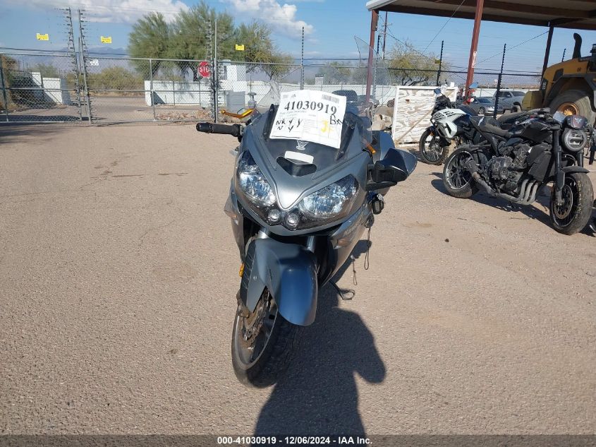 2008 Kawasaki Zg1400 A VIN: JKBZGNA1X8A010554 Lot: 41030919