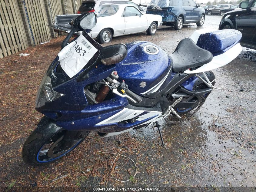 2005 Suzuki Gsx-R1000 VIN: JS1GT76A252109211 Lot: 41037483