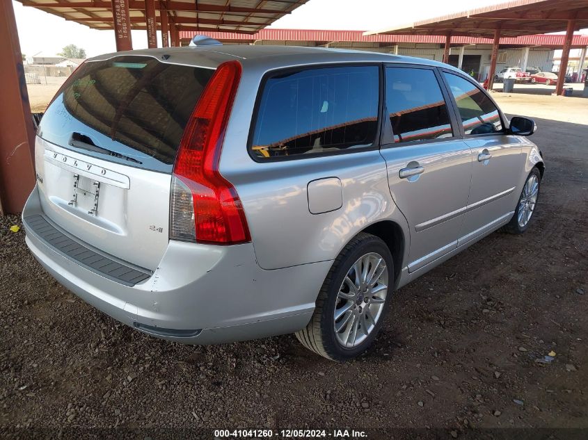 2010 Volvo V50 2.4I VIN: YV1382MW1A2540019 Lot: 41041260