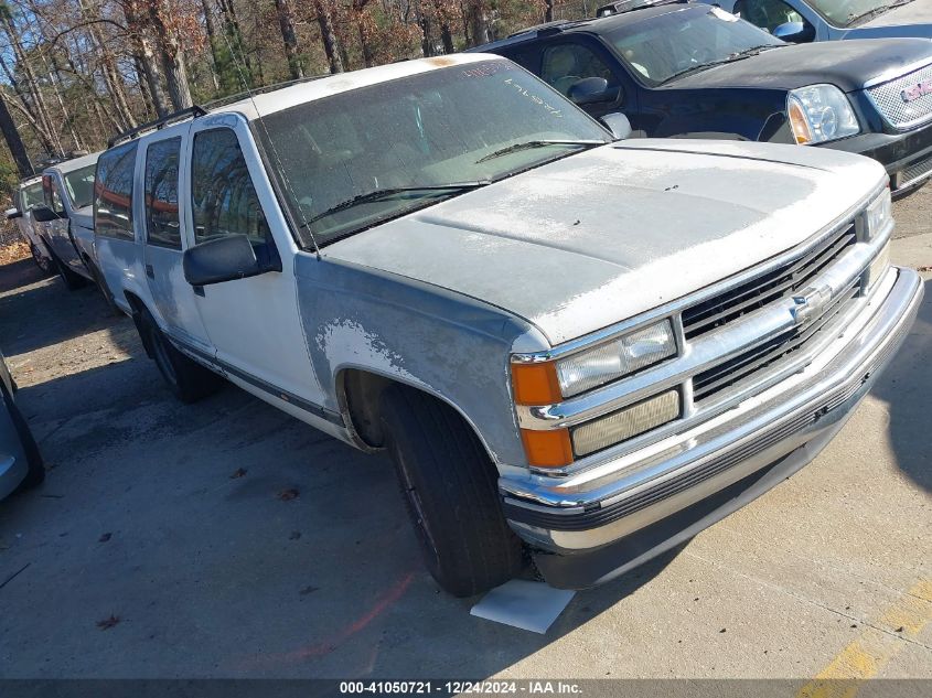 1996 Chevrolet Suburban C1500 VIN: 1GNEC16R5TJ425969 Lot: 41050721