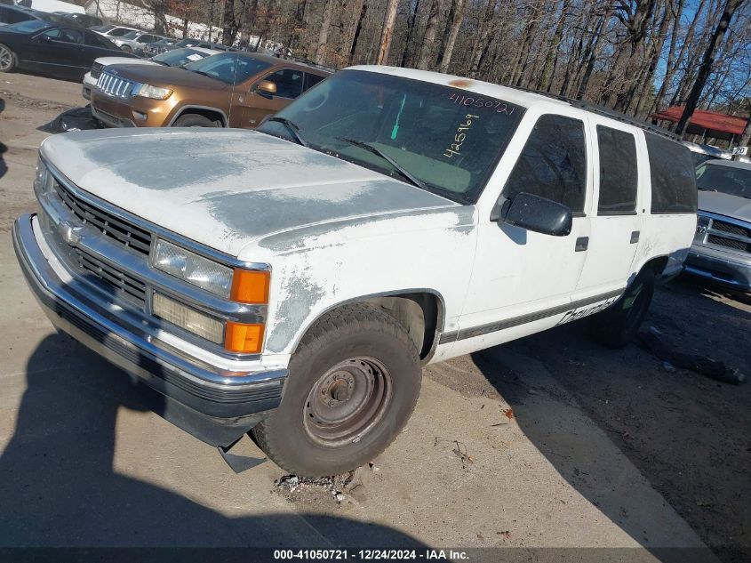 1996 Chevrolet Suburban C1500 VIN: 1GNEC16R5TJ425969 Lot: 41050721