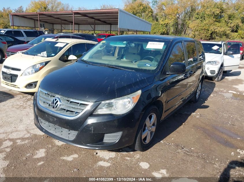 2010 Volkswagen Routan Se VIN: 2V4RW3D19AR407841 Lot: 41052399