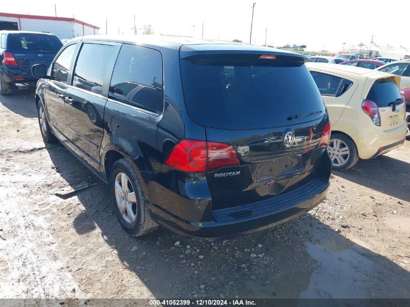 2010 Volkswagen Routan Se VIN: 2V4RW3D19AR407841 Lot: 41052399