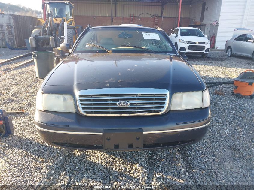 1999 Ford Crown Victoria Lx VIN: 2FAFP74W2XX158550 Lot: 41068811