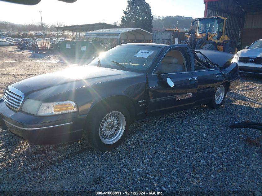 1999 Ford Crown Victoria Lx VIN: 2FAFP74W2XX158550 Lot: 41068811