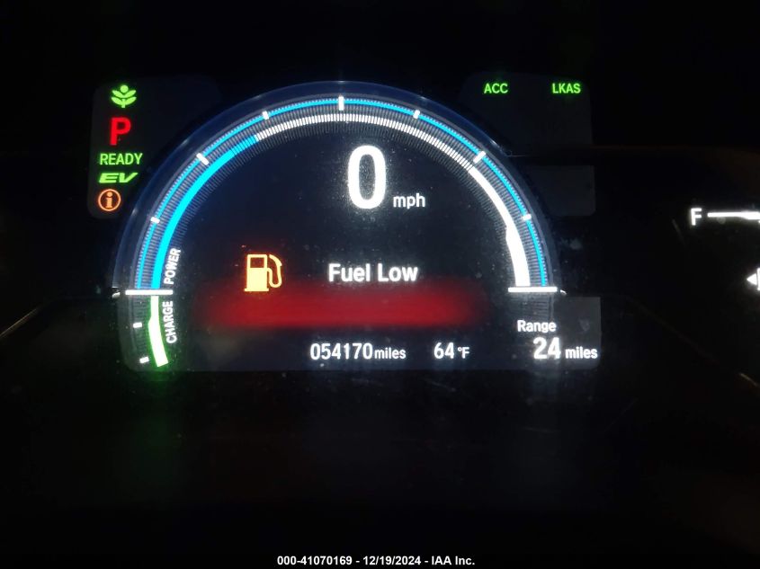 2018 Honda Clarity Plug-In Hybrid VIN: JHMZC5F19JC006017 Lot: 41070169