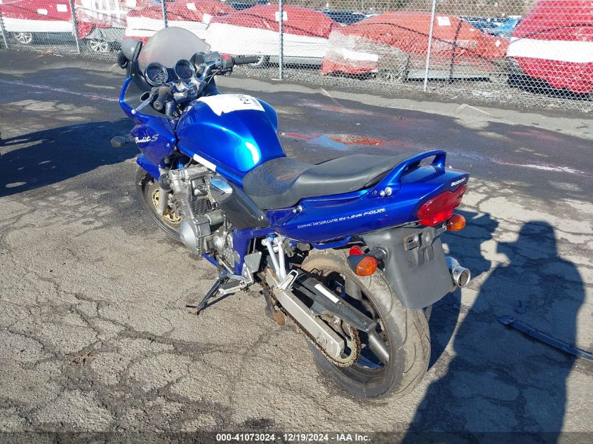 2001 Suzuki Gsf600 S VIN: JS1GN7AA812100606 Lot: 41073024