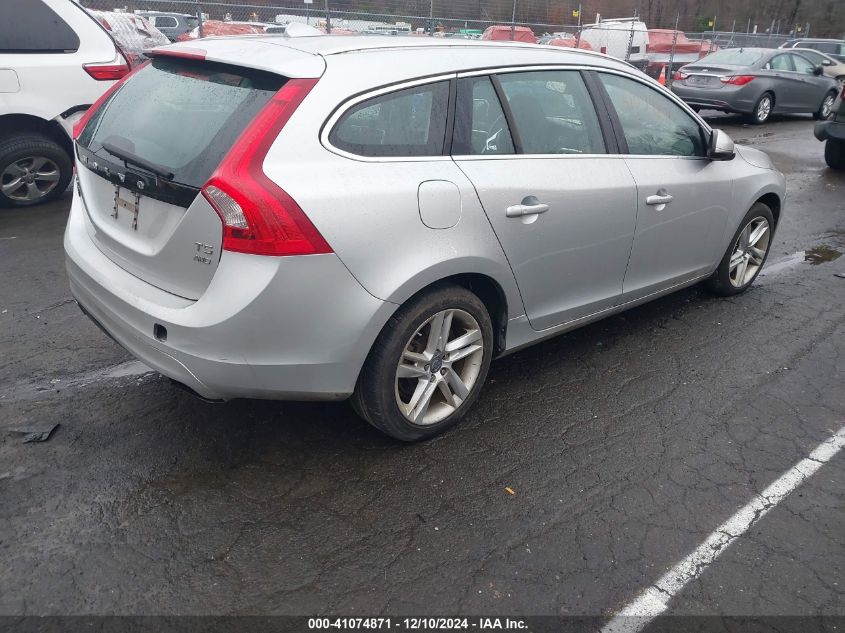 2015 Volvo V60 T5 Premier VIN: YV1612SB0F1187318 Lot: 41074871