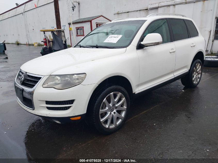 2009 Volkswagen Touareg 2 V6 Tdi VIN: WVGFM77L99D037105 Lot: 41075025