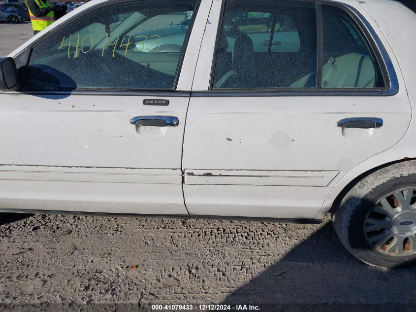 2005 Ford Crown Victoria Lx/Lx Sport VIN: 2FAFP74W95X135988 Lot: 41079433