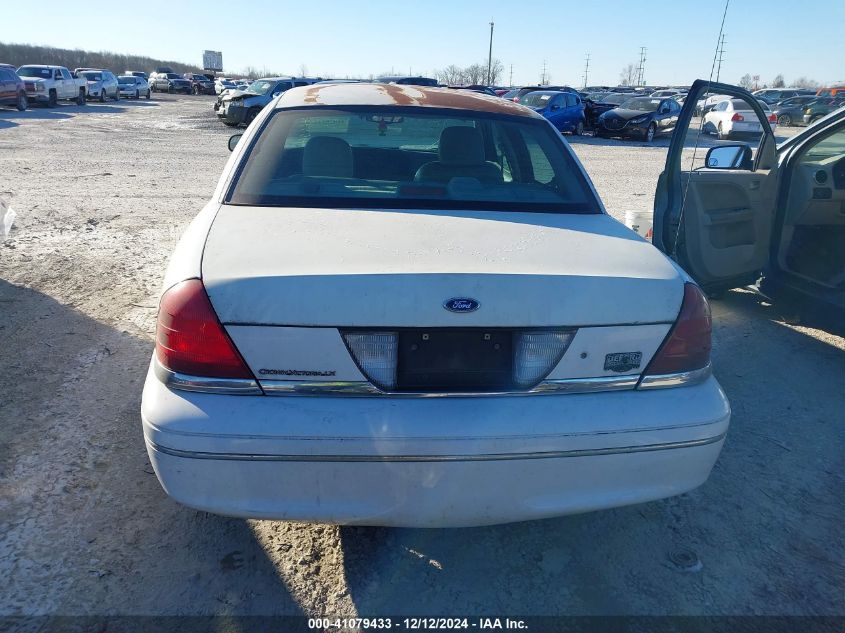 2005 Ford Crown Victoria Lx/Lx Sport VIN: 2FAFP74W95X135988 Lot: 41079433