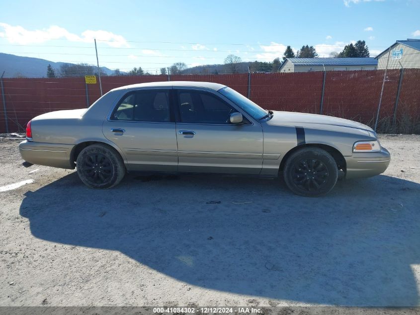 1999 Ford Crown Victoria VIN: 2FAFP73W8XX127305 Lot: 41084302