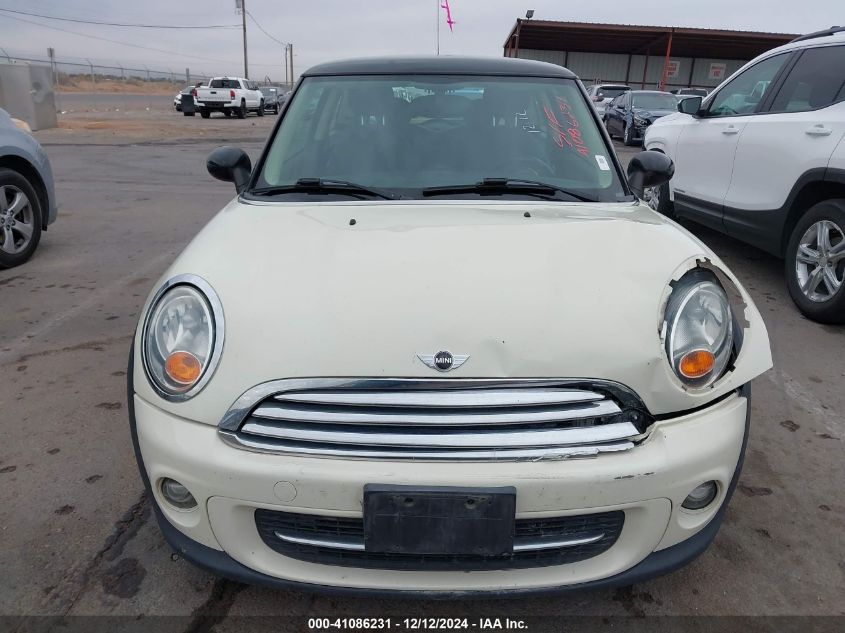 2013 Mini Hardtop Cooper VIN: WMWSU3C55DT685782 Lot: 41086231