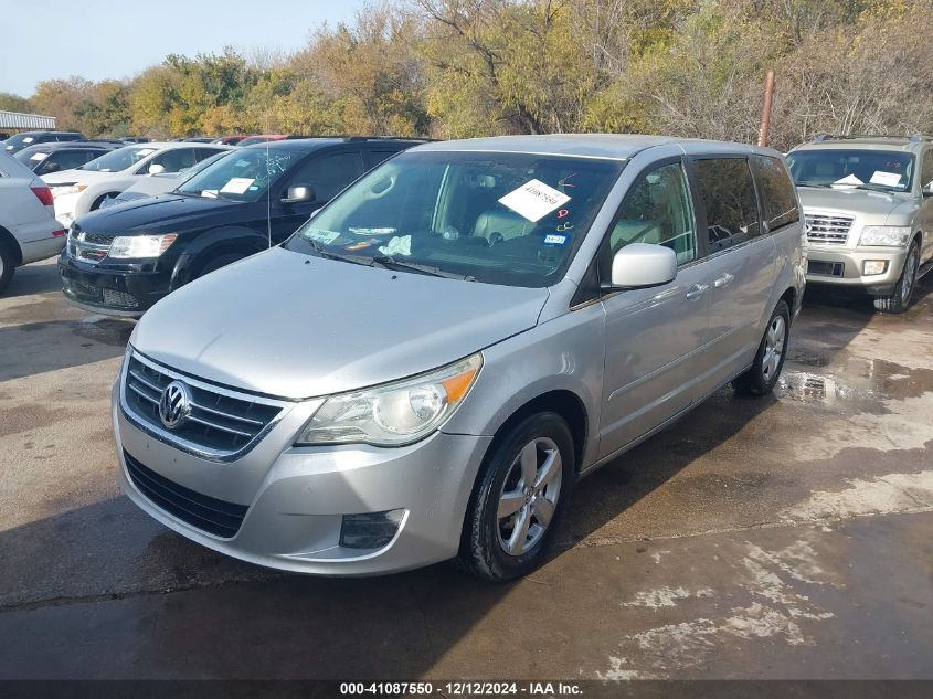 2010 Volkswagen Routan Se VIN: 2V4RW3D11AR407834 Lot: 41087550