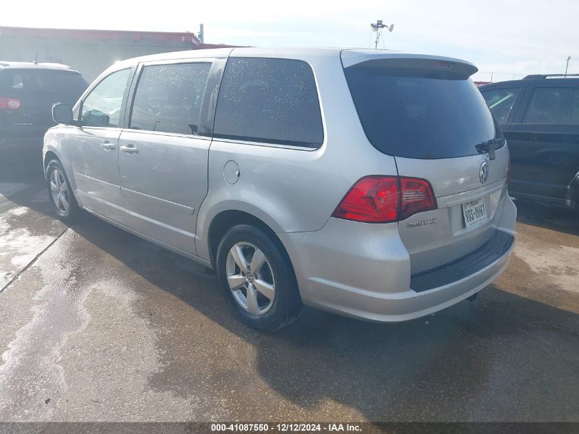 2010 Volkswagen Routan Se VIN: 2V4RW3D11AR407834 Lot: 41087550