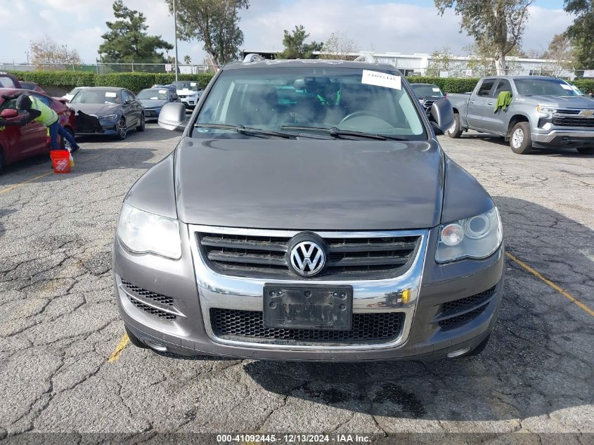 2010 Volkswagen Touareg Vr6 Fsi VIN: WVGBF7A94AD003955 Lot: 41092445