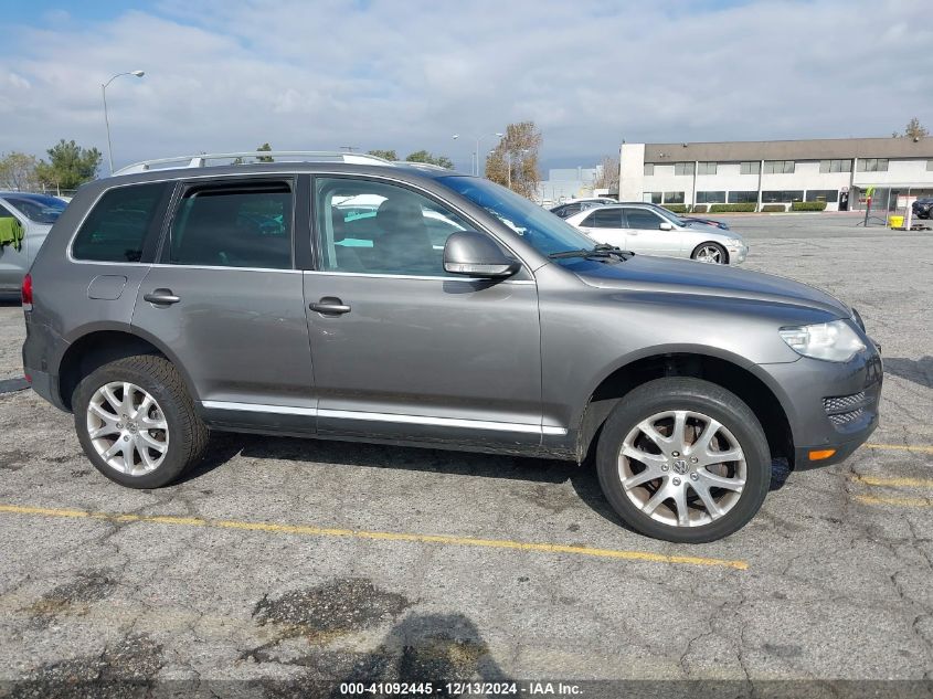 2010 Volkswagen Touareg Vr6 Fsi VIN: WVGBF7A94AD003955 Lot: 41092445