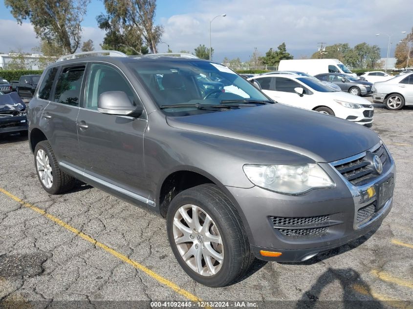 2010 Volkswagen Touareg Vr6 Fsi VIN: WVGBF7A94AD003955 Lot: 41092445