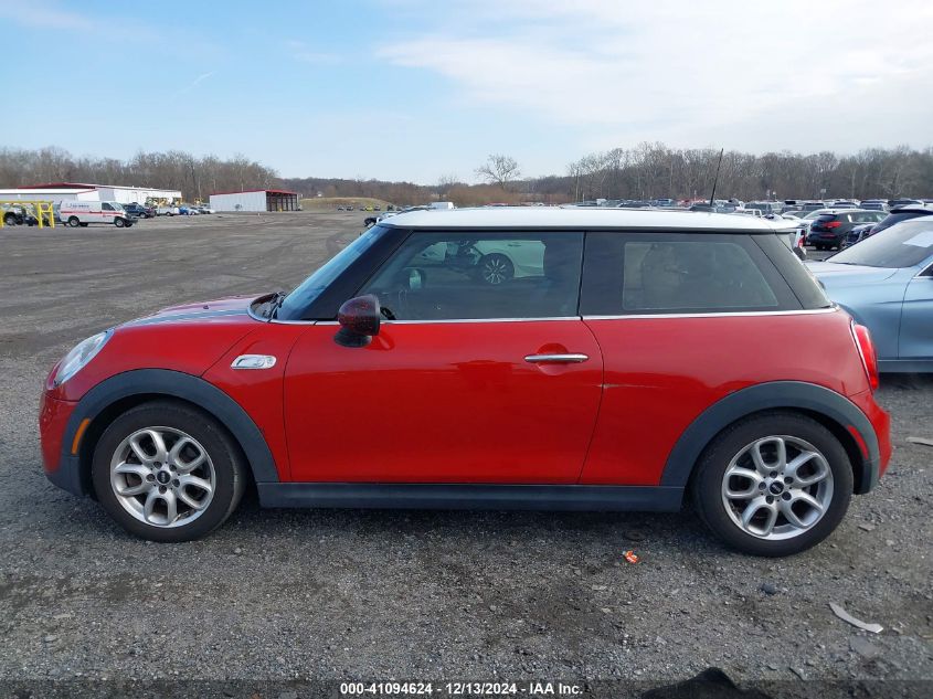 2014 Mini Hardtop Cooper S VIN: WMWXM7C55ET985949 Lot: 41094624