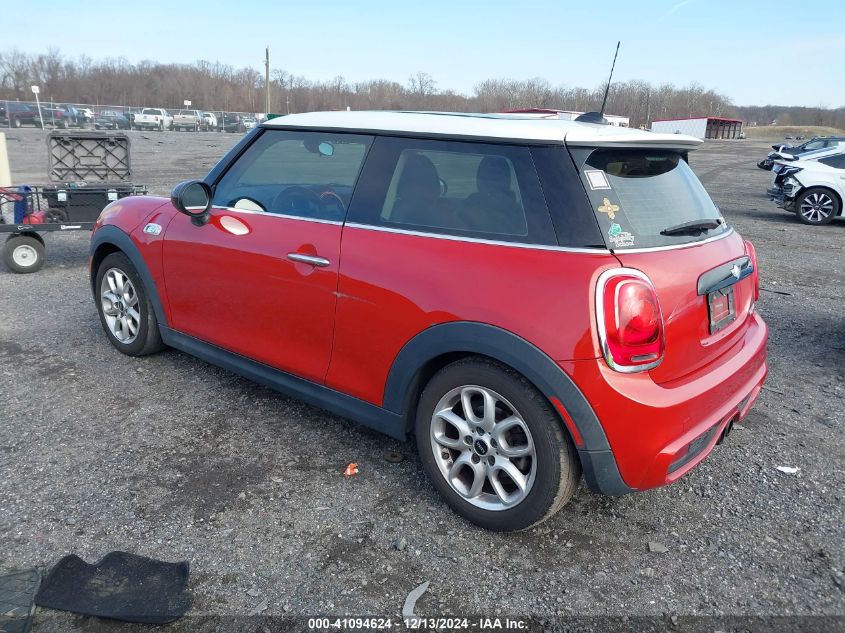 2014 Mini Hardtop Cooper S VIN: WMWXM7C55ET985949 Lot: 41094624