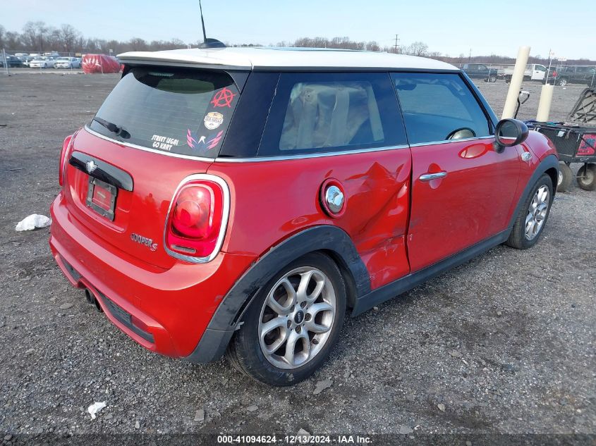 2014 Mini Hardtop Cooper S VIN: WMWXM7C55ET985949 Lot: 41094624