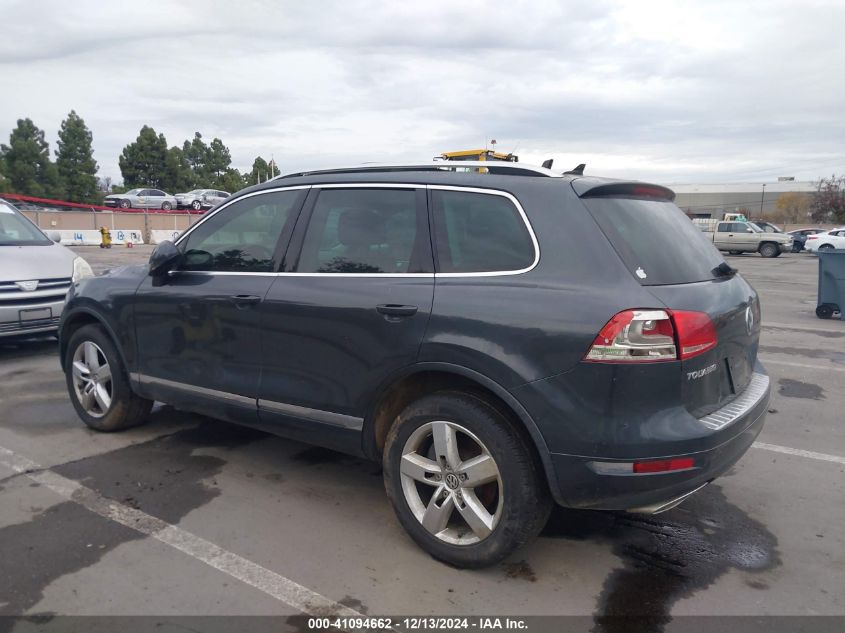 2013 Volkswagen Touareg Tdi Lux VIN: WVGEP9BP7DD010339 Lot: 41094662