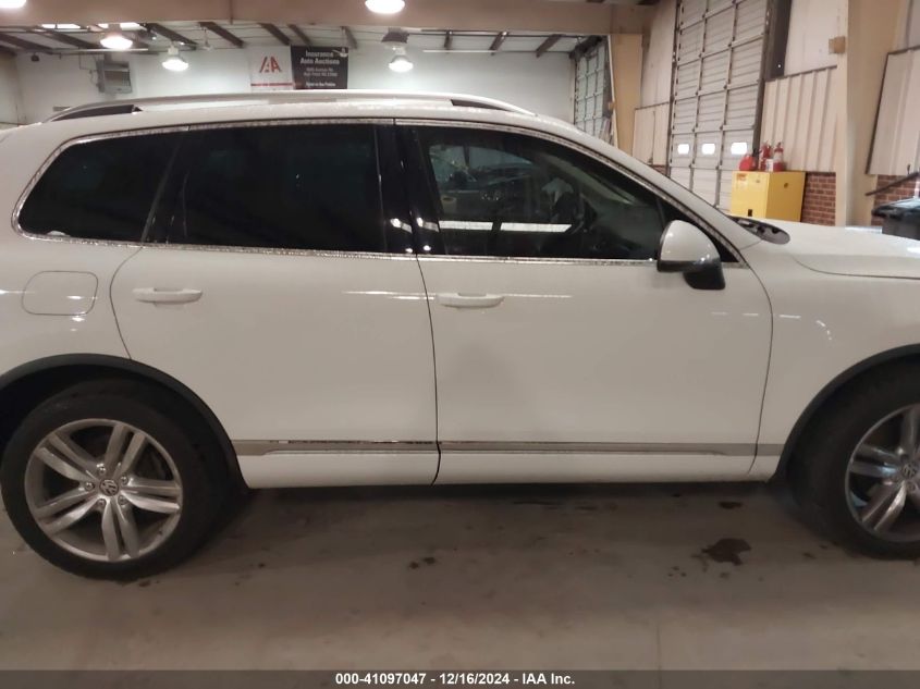 2013 Volkswagen Touareg Vr6 Executive VIN: WVGEF9BPXDD000861 Lot: 41097047