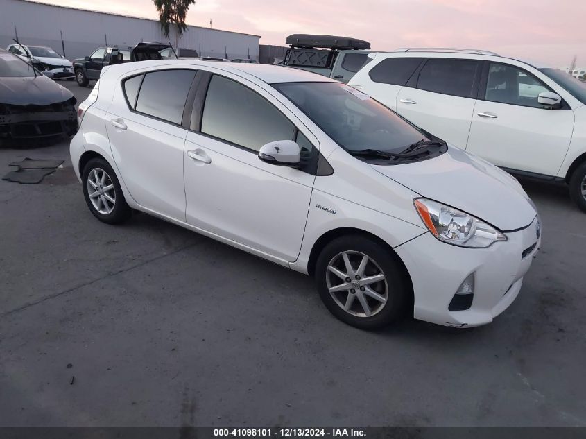 2013 Toyota Prius C Three VIN: JTDKDTB31D1545372 Lot: 41098101