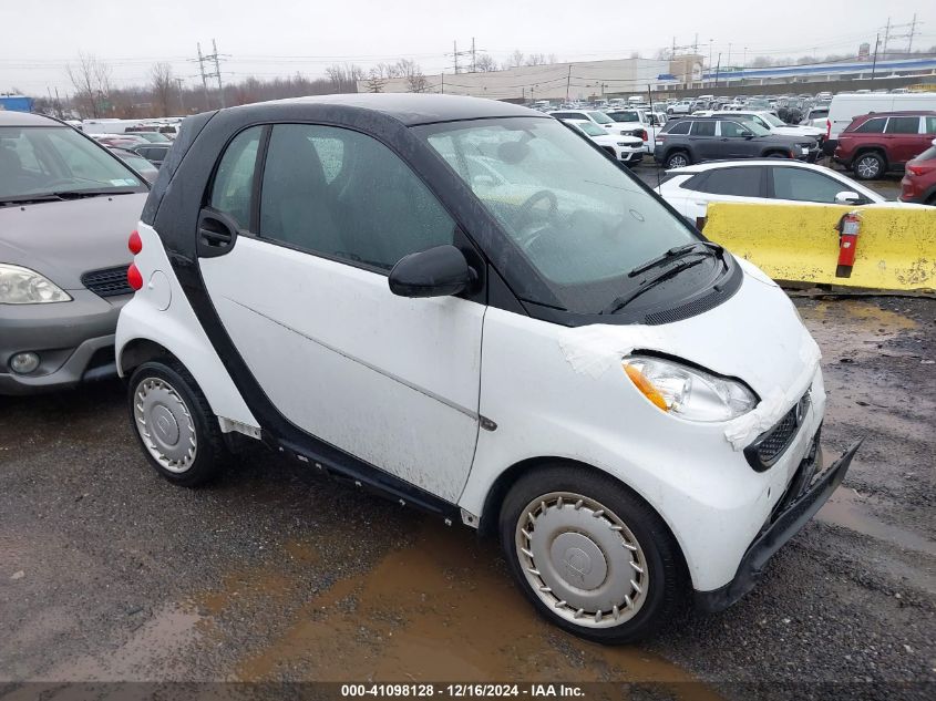 2014 Smart Fortwo Passion/Pure VIN: WMEEJ3BA2EK750068 Lot: 41098128