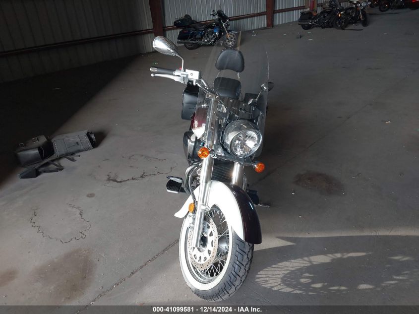 2014 Suzuki Vl800 T VIN: JS1VS55A4E2101126 Lot: 41099581