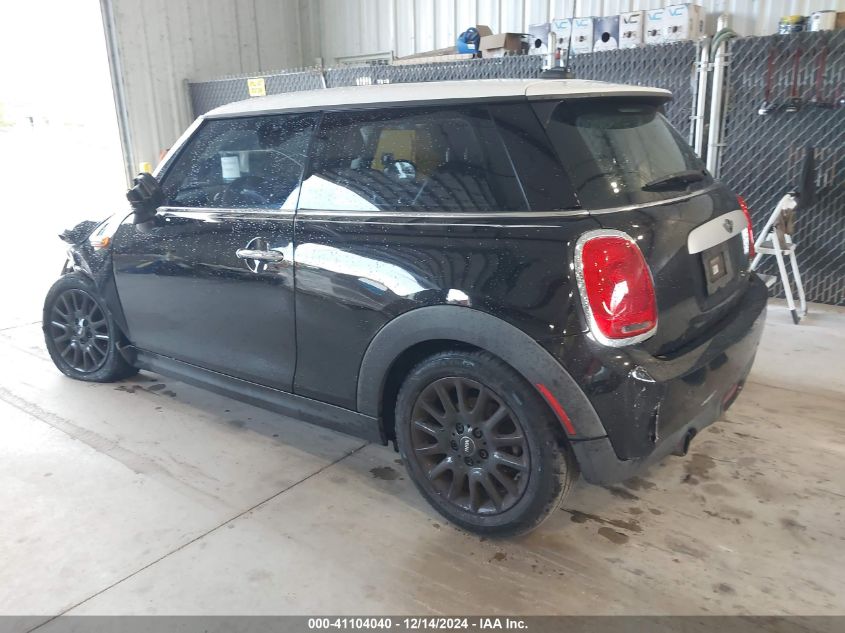 2015 Mini Hardtop Cooper VIN: WMWXM5C57FT938749 Lot: 41104040