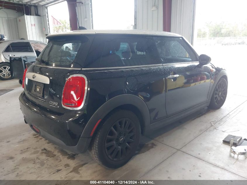 2015 Mini Hardtop Cooper VIN: WMWXM5C57FT938749 Lot: 41104040