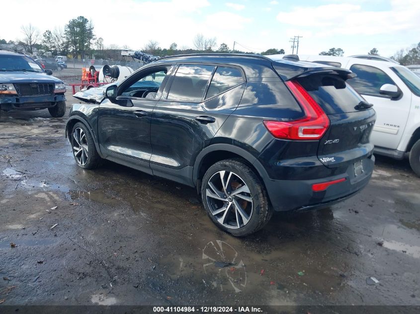 2022 Volvo Xc40 T5 R-Design VIN: YV4162UMXN2649261 Lot: 41104984