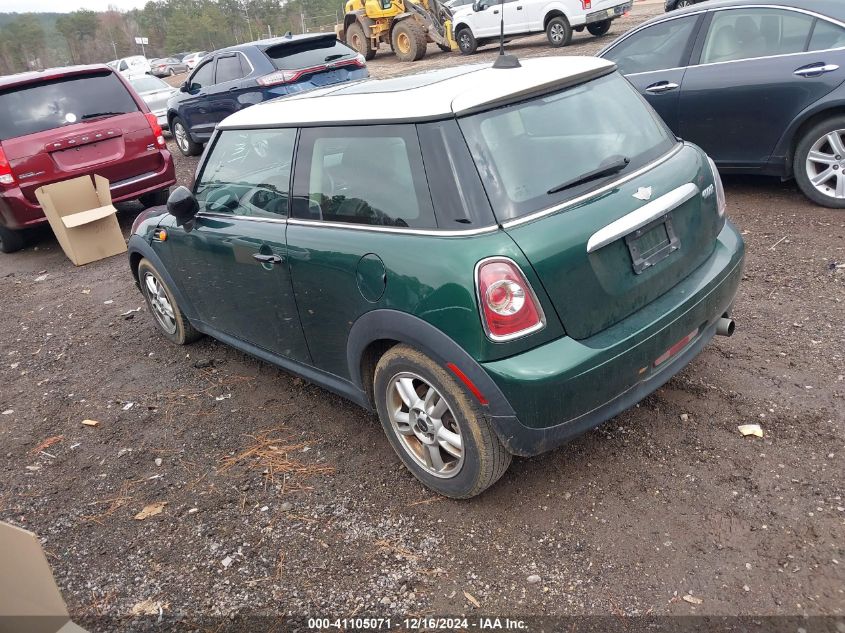 2013 Mini Hardtop Cooper VIN: WMWSU3C54DT677852 Lot: 41105071