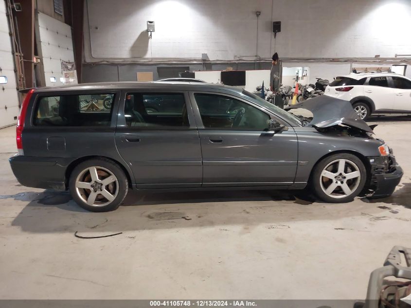 2005 Volvo V70 R VIN: YV1SJ527152511378 Lot: 41105748