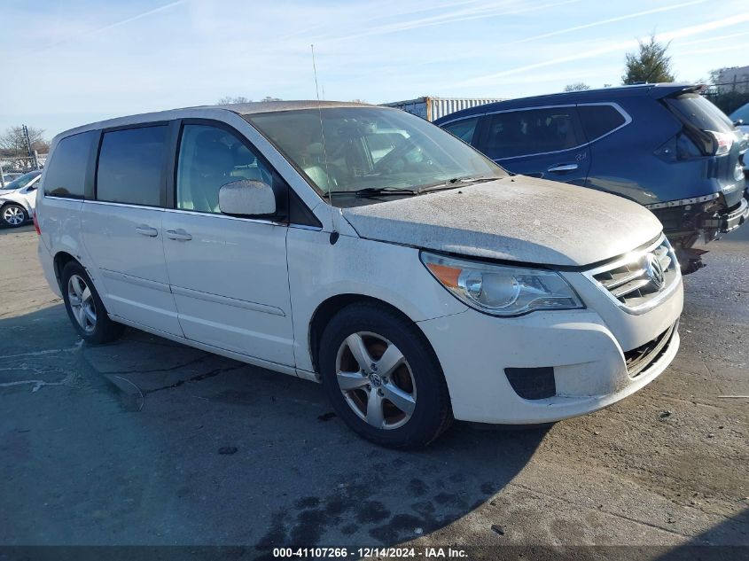 2010 Volkswagen Routan Se VIN: 2V4RW3D13AR281783 Lot: 41107266