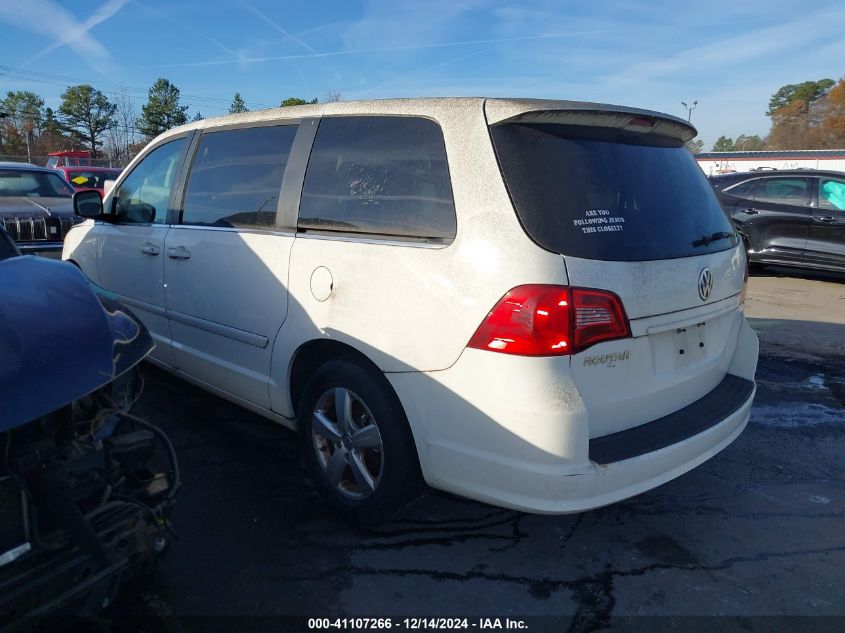 2010 Volkswagen Routan Se VIN: 2V4RW3D13AR281783 Lot: 41107266