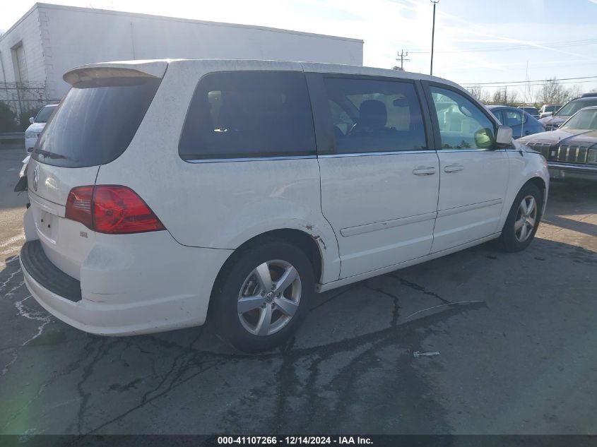 2010 Volkswagen Routan Se VIN: 2V4RW3D13AR281783 Lot: 41107266