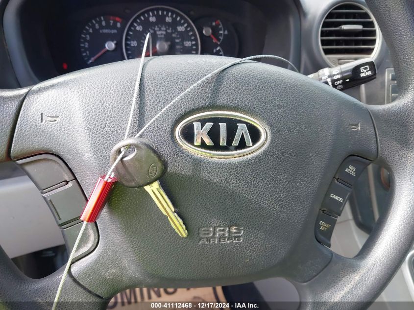 2008 Kia Rondo Lx V6 VIN: KNAFG526887178839 Lot: 41112468