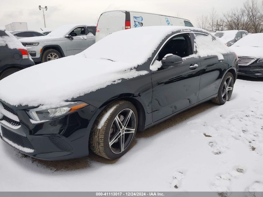 2019 Mercedes-Benz A 220 VIN: WDD3G4EB9KW015323 Lot: 41113017