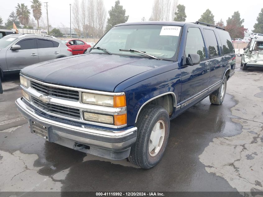 1996 Chevrolet Suburban K1500 VIN: 3GNFK16R3TG156041 Lot: 41115992