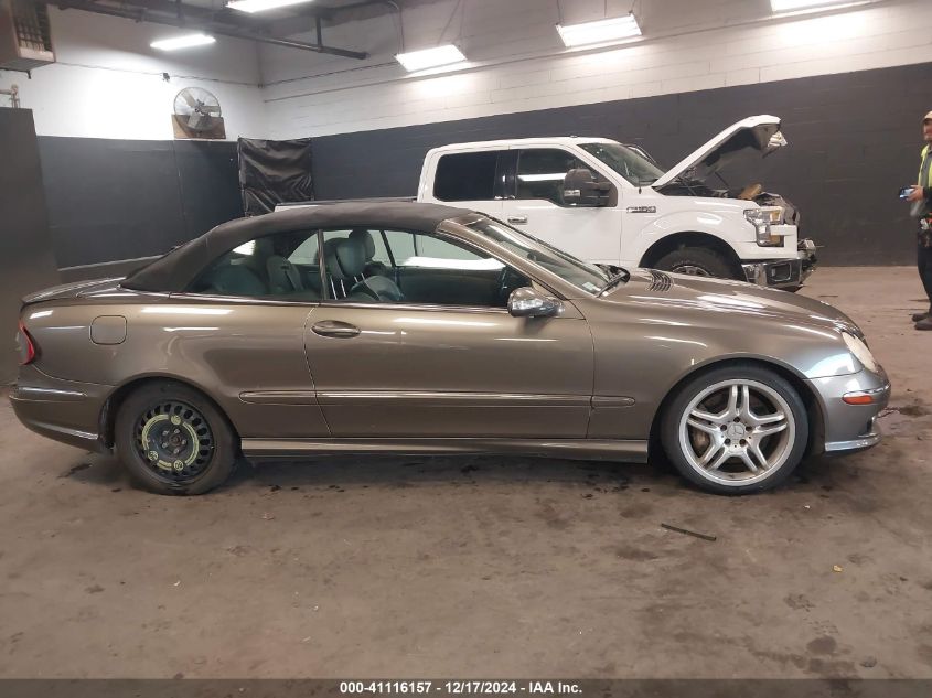 2008 Mercedes-Benz Clk 550 VIN: WDBTK72F18T090933 Lot: 41116157