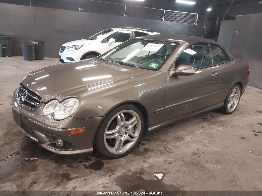 2008 Mercedes-Benz Clk 550 VIN: WDBTK72F18T090933 Lot: 41116157