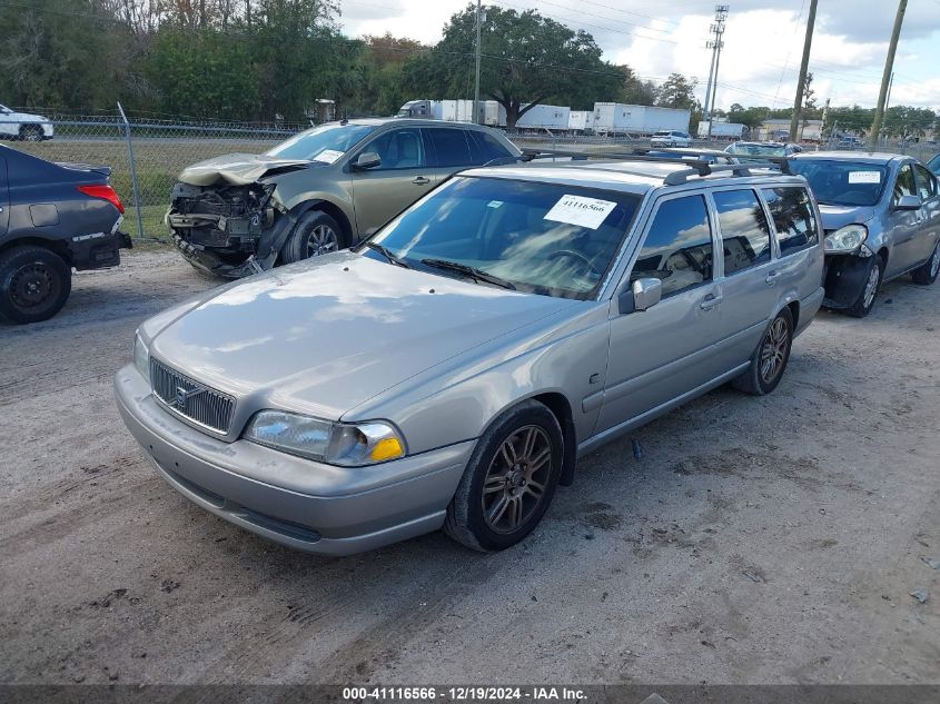 1999 Volvo V70 VIN: YV1LW55A8X2621800 Lot: 41116566