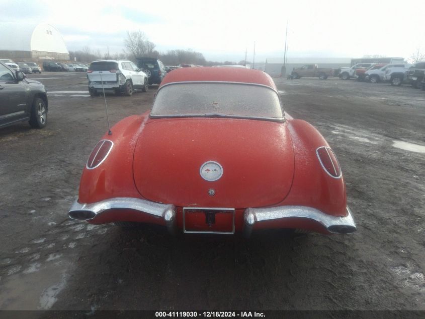 1960 Chevrolet Corvette VIN: 00867S105161 Lot: 41119030